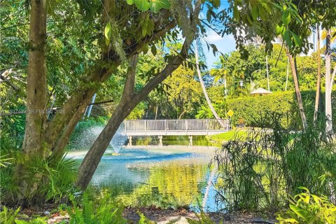 Copropriété à vendre à Key Biscayne, Floride: 3 chambres, 159.79 m2 № 1999124 - photo 25