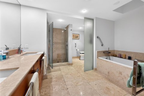 Copropriété à vendre à Key Biscayne, Floride: 3 chambres, 159.79 m2 № 1999124 - photo 15