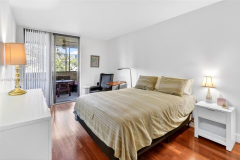 Copropriété à vendre à Key Biscayne, Floride: 3 chambres, 159.79 m2 № 1999124 - photo 10