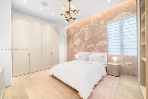 Villa ou maison à vendre à Aventura, Floride: 6 chambres, 597.36 m2 № 2047291 - photo 30