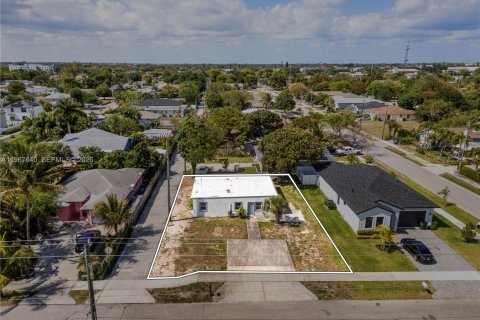 Commercial property in Delray Beach, Florida 144 sq.m. № 2029719 - photo 21