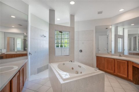 House in Sanford, Florida 3 bedrooms, 187.29 sq.m. № 1870809 - photo 14