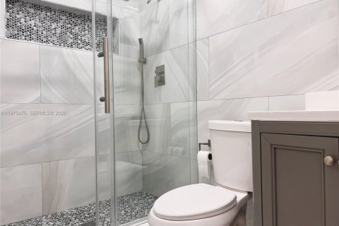 Commercial property in Coconut Creek, Florida 1 bedroom, 153.2 sq.m. № 2044419 - photo 13