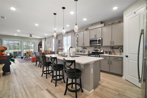 Villa ou maison à vendre à Leesburg, Floride: 4 chambres, 178.47 m2 № 2298069 - photo 5