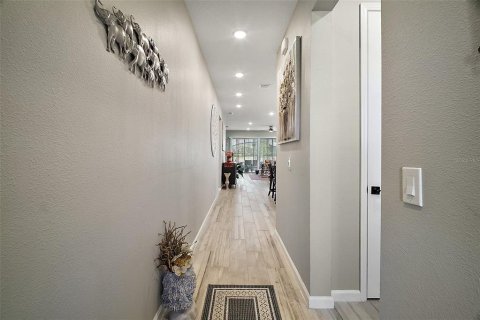 Villa ou maison à vendre à Leesburg, Floride: 4 chambres, 178.47 m2 № 2298069 - photo 4