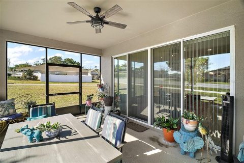 Villa ou maison à vendre à Leesburg, Floride: 4 chambres, 178.47 m2 № 2298069 - photo 15