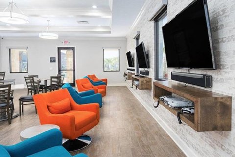 Condo in Kissimmee, Florida, 2 bedrooms № 2135799 - photo 10
