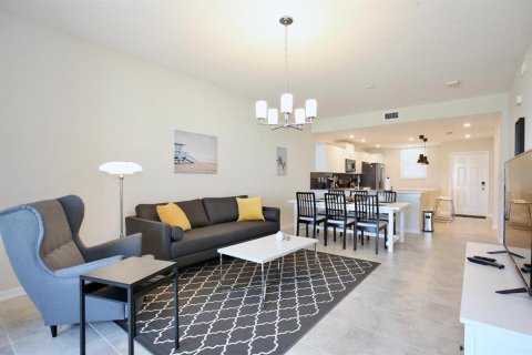 Condo in Kissimmee, Florida, 2 bedrooms № 2135799 - photo 24
