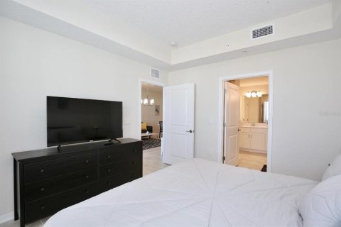 Condo in Kissimmee, Florida, 2 bedrooms № 2135799 - photo 27