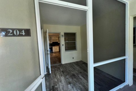 Copropriété à louer à Pompano Beach, Floride: 1 chambre, 69.4 m2 № 2400761 - photo 4