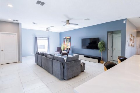 Casa en venta en Orlando, Florida, 4 dormitorios, 264.96 m2 № 2425422 - foto 7