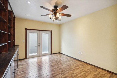 House in Orlando, Florida 3 bedrooms, 185.43 sq.m. № 1786459 - photo 28
