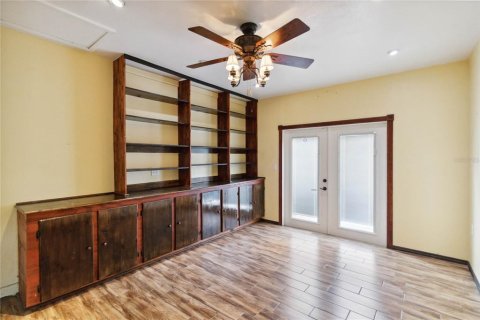 House in Orlando, Florida 3 bedrooms, 185.43 sq.m. № 1786459 - photo 29