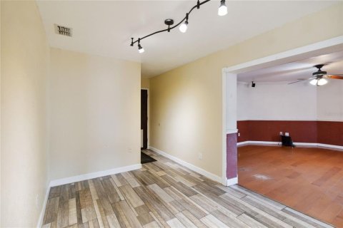 House in Orlando, Florida 3 bedrooms, 185.43 sq.m. № 1786459 - photo 14
