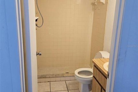 Immobilier commercial à vendre à Spring Hill, Floride: 6 chambres, 206.24 m2 № 2433678 - photo 25
