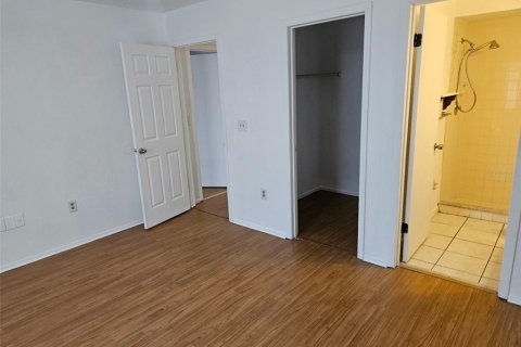Immobilier commercial à vendre à Spring Hill, Floride: 6 chambres, 206.24 m2 № 2433678 - photo 27