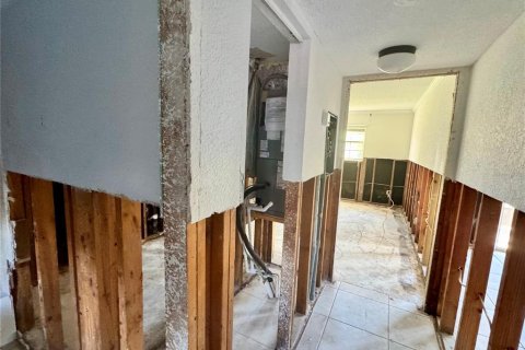 Condominio en venta en Largo, Florida, 1 dormitorio, 76.55 m2 № 1902585 - foto 8