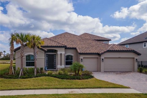 Casa en venta en Wesley Chapel, Florida, 5 dormitorios, 370.12 m2 № 1917618 - foto 8