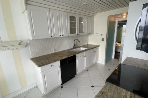 Купить кондоминиум в Авентура, Флорида 1 спальня, 114.73м2, № 2001554 - фото 14