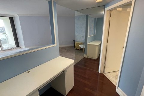 Купить кондоминиум в Авентура, Флорида 1 спальня, 114.73м2, № 2001554 - фото 21