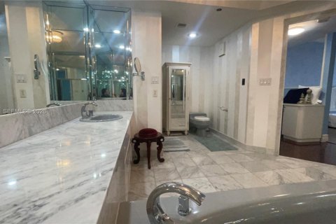 Купить кондоминиум в Авентура, Флорида 1 спальня, 114.73м2, № 2001554 - фото 22