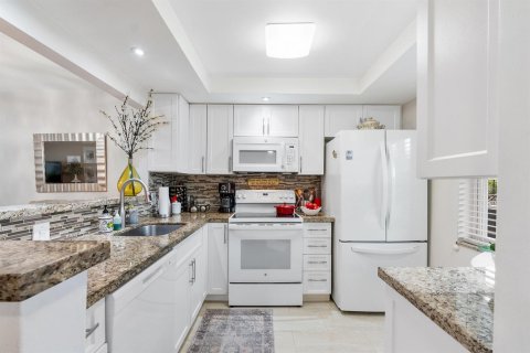 Condominio en venta en Margate, Florida, 2 dormitorios, 86.4 m2 № 2250110 - foto 2