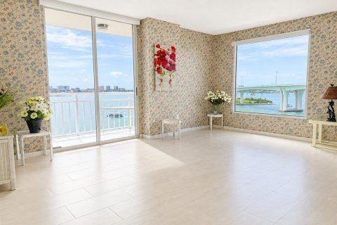 Apartment in Clearwater, Florida 1 bedroom, 137.4 sq.m. № 2216538 - photo 11
