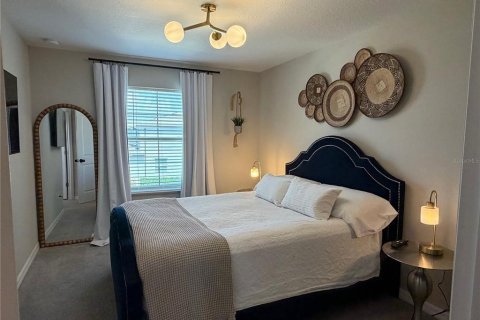 Townhouse in Tampa, Florida 2 bedrooms, 143.81 sq.m. № 2198442 - photo 22