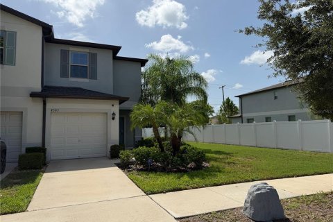 Adosado en Tampa, Florida 2 dormitorios, 143.81 m2 № 2198442