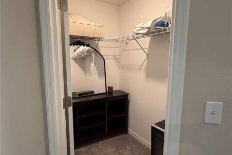 Townhouse in Tampa, Florida 2 bedrooms, 143.81 sq.m. № 2198442 - photo 24