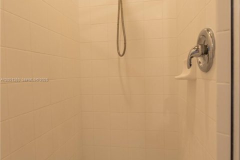 House in Cape Coral, Florida 3 bedrooms № 2181612 - photo 25