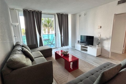 Condominio en venta en Hollywood, Florida, 1 dormitorio, 81.75 m2 № 2052130 - foto 15