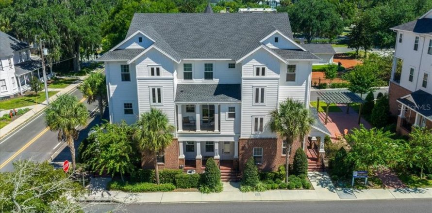 Touwnhouse à Ocala, Floride 3 chambres, 221.48 m2 № 2396126