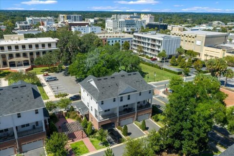 Touwnhouse à louer à Ocala, Floride: 3 chambres, 221.48 m2 № 2396126 - photo 3