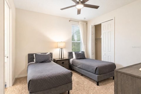 House in Davenport, Florida 5 bedrooms, 252.6 sq.m. № 2355616 - photo 28
