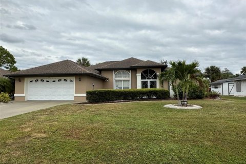 Casa en alquiler en Port Charlotte, Florida, 3 dormitorios, 220.83 m2 № 877235 - foto 2