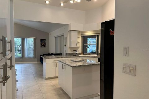 Casa en alquiler en Port Charlotte, Florida, 3 dormitorios, 220.83 m2 № 877235 - foto 17