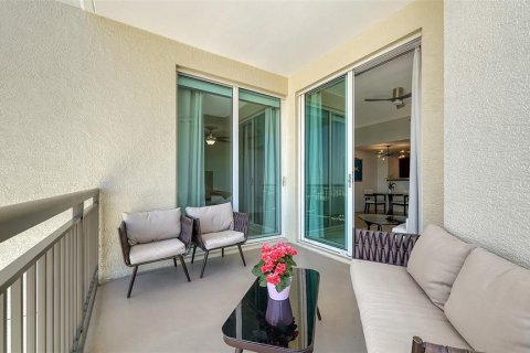 Condo in Sarasota, Florida, 2 bedrooms  № 1515581 - photo 12