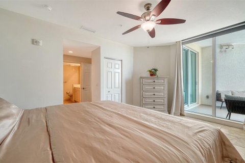 Condo in Sarasota, Florida, 2 bedrooms  № 1515581 - photo 19