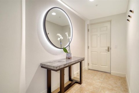 Condo in Sarasota, Florida, 2 bedrooms  № 1515581 - photo 4