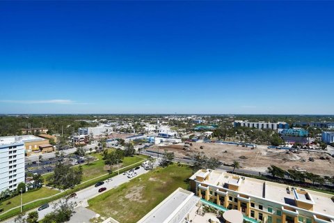 Condo in Sarasota, Florida, 2 bedrooms  № 1515581 - photo 14
