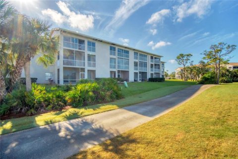 Condo in Sarasota, Florida, 2 bedrooms  № 2203113 - photo 23