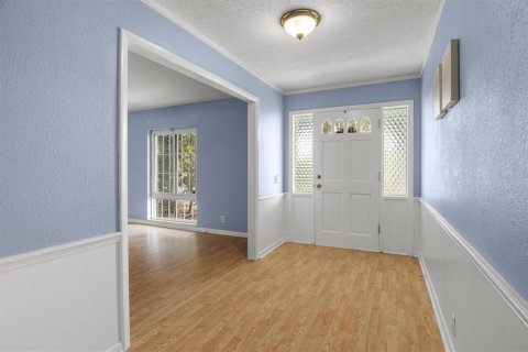 House in Winter Haven, Florida 4 bedrooms, 211.82 sq.m. № 2394448 - photo 7