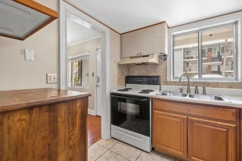 Condominio en alquiler en Bradenton, Florida, 1 dormitorio, 53.51 m2 № 1837965 - foto 3