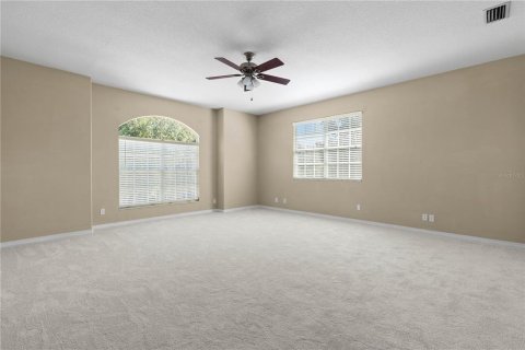 Villa ou maison à louer à Palm Harbor, Floride: 4 chambres, 267.37 m2 № 2424258 - photo 8