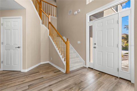Villa ou maison à louer à Palm Harbor, Floride: 4 chambres, 267.37 m2 № 2424258 - photo 3