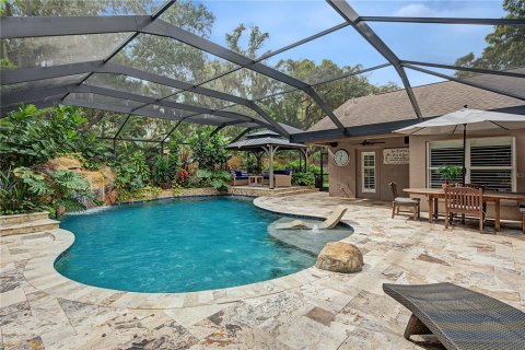 House in Tampa, Florida 4 bedrooms, 270.9 sq.m. № 2428861 - photo 27