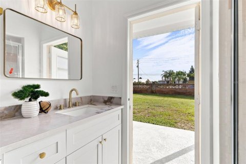 Villa ou maison à vendre à Merrit Island, Floride: 5 chambres, 288 m2 № 2325039 - photo 30
