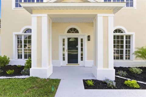 Villa ou maison à vendre à Merrit Island, Floride: 5 chambres, 288 m2 № 2325039 - photo 3