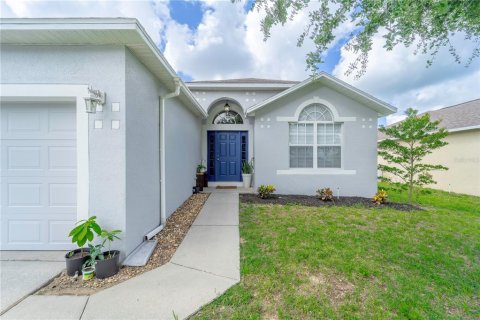 House in Dundee, Florida 3 bedrooms, 150.13 sq.m. № 1813612 - photo 6